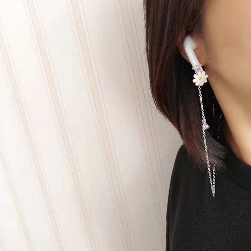 Fashion  Magnetic Attraction Headphones Anti-Lost Chain Suitable for